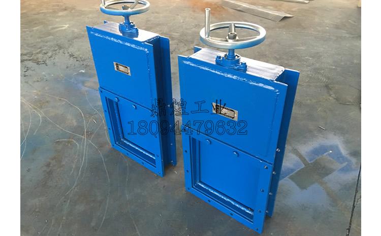 手动锁紧式密闭插板门